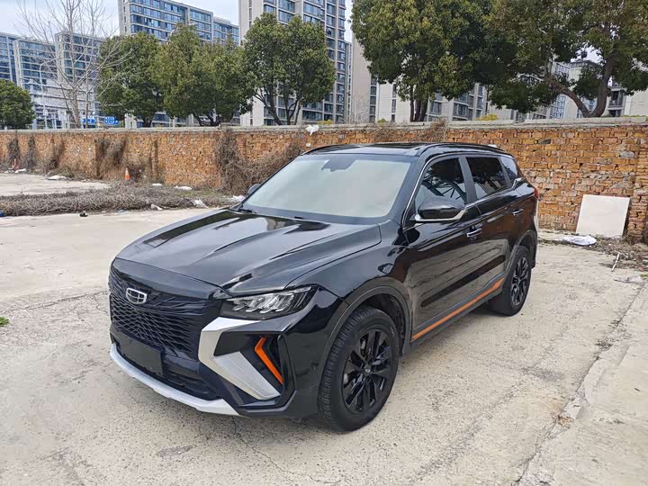 Фото 1 - Geely Atlas