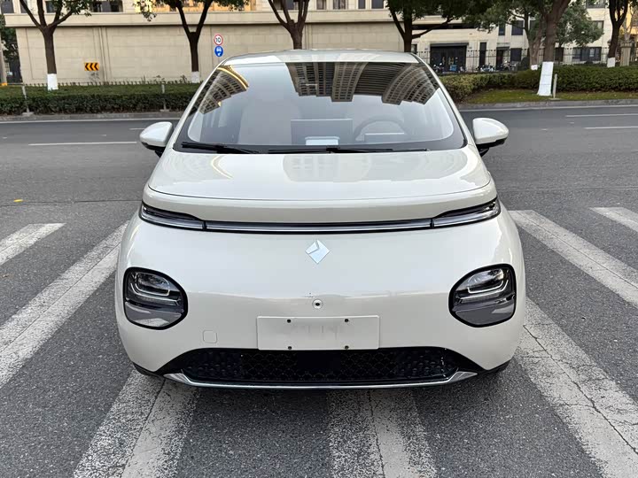 Фото 2 - Baojun Yunduo