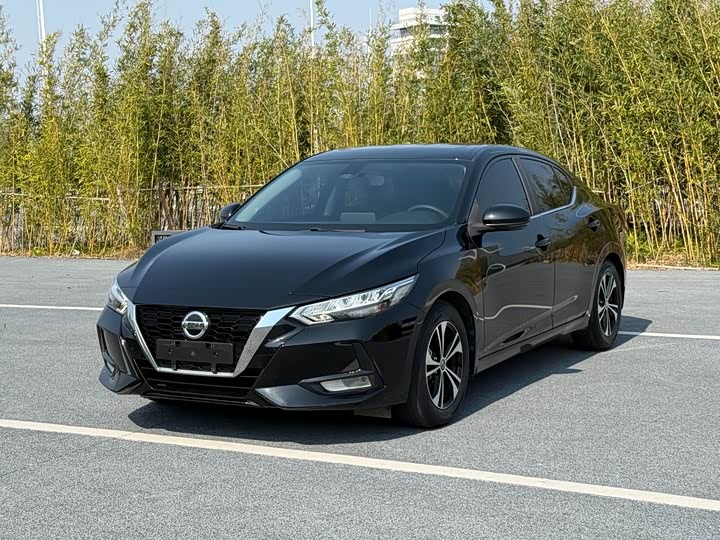 Фото 1 - Nissan Sylphy