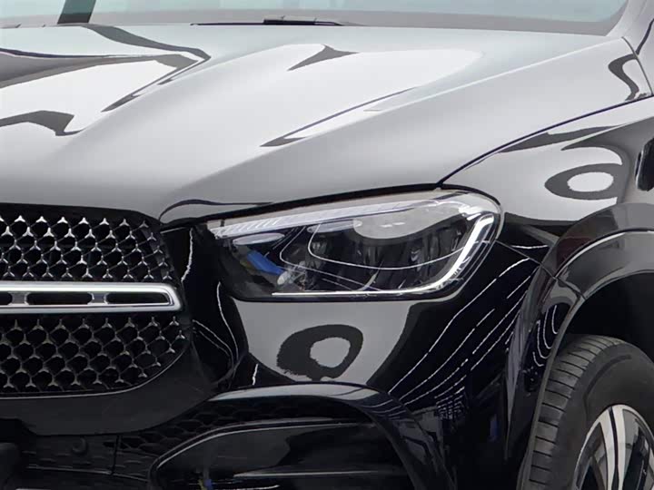 Photo 3 - Mercedes-Benz GLE-Class Hybrid