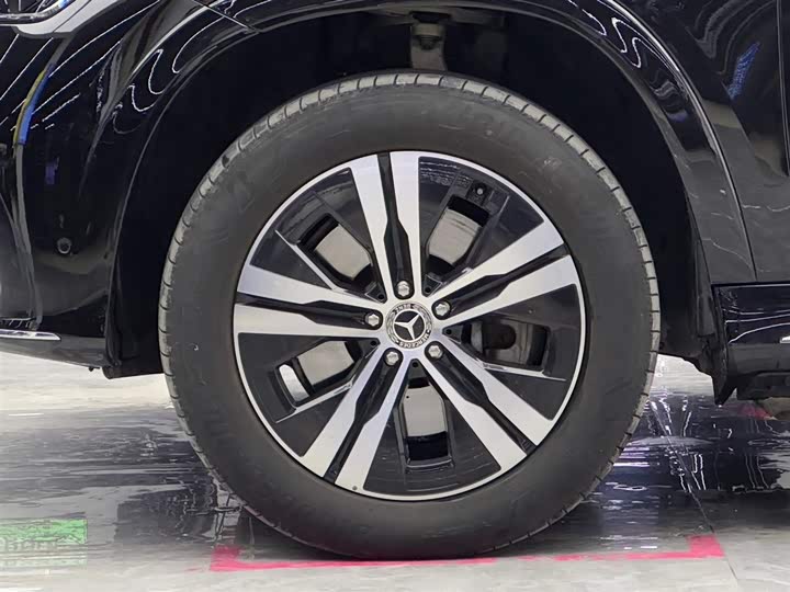 Photo 4 - Mercedes-Benz GLE-Class Hybrid