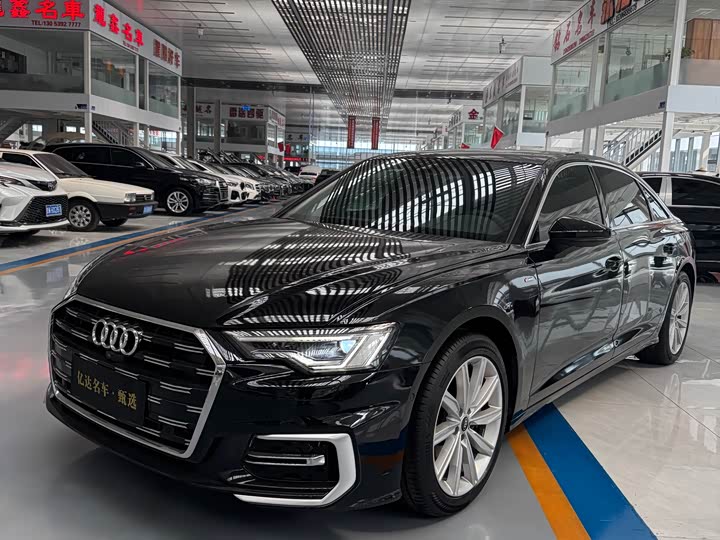 Фото 1 - Audi A6L