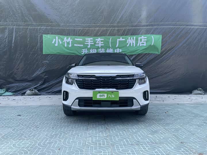 Фото 2 - Kia Seltos