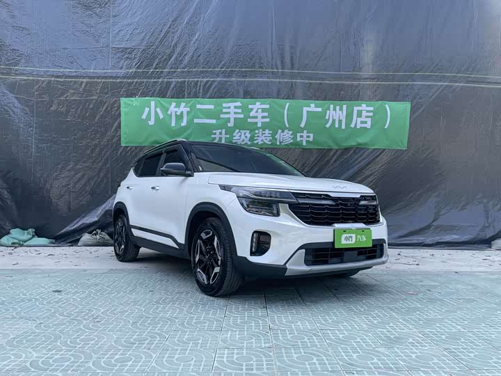 Фото 3 - Kia Seltos