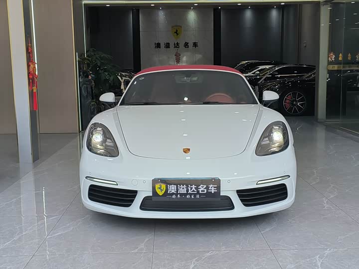 2023 Porsche 718