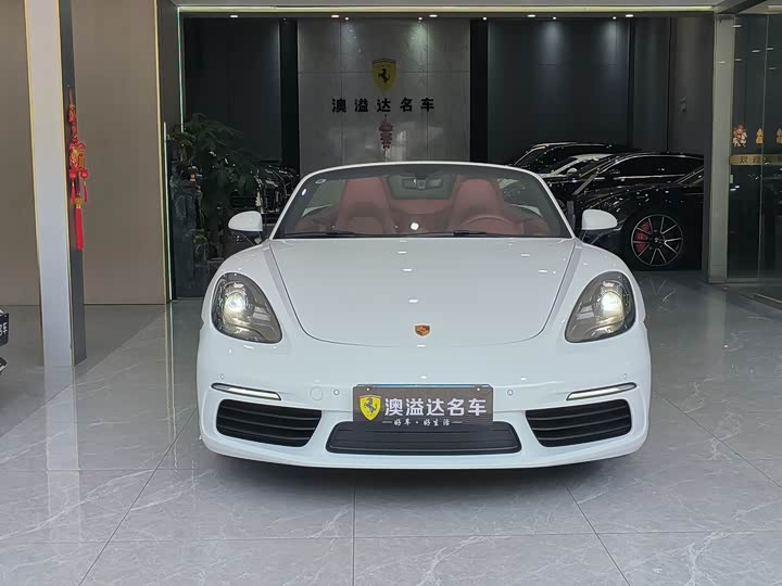 2023 Porsche 718