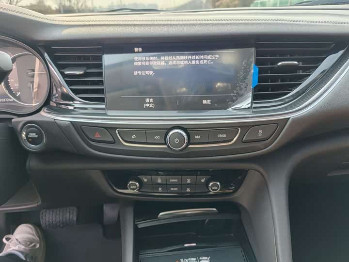 Фото 8 - Buick Regal