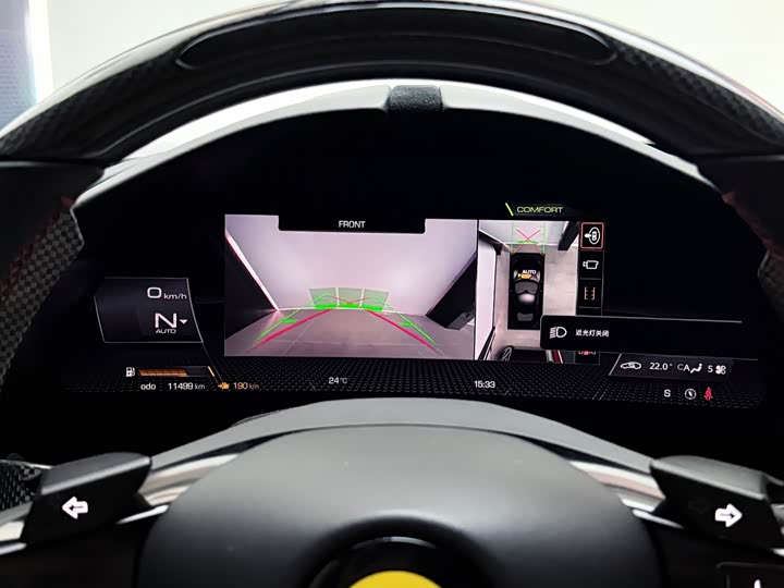 Фото 4 - Ferrari Roma