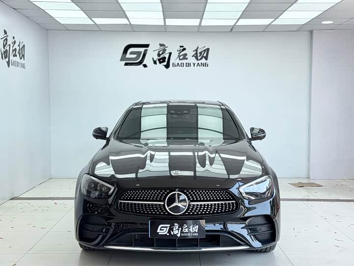 Photo 2 - Mercedes-Benz E-Class