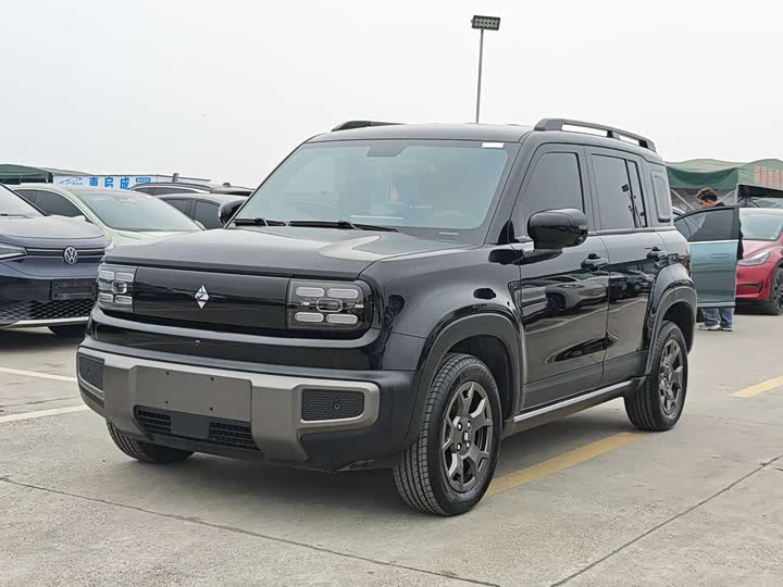 Photo 1 - Baojun Yep Plus