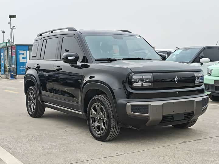 Photo 3 - Baojun Yep Plus