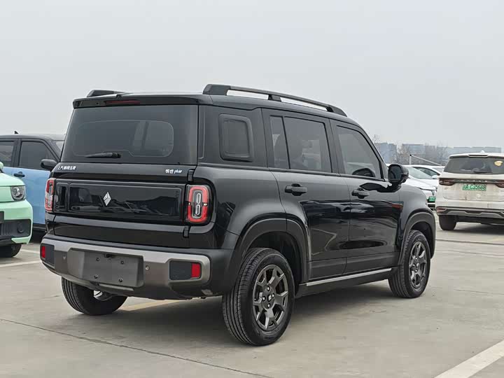 Photo 5 - Baojun Yep Plus