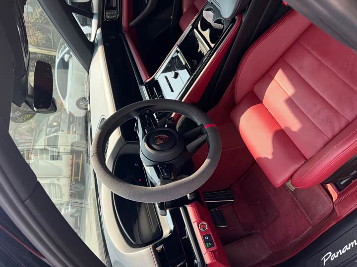 Фото 5 - Porsche Panamera