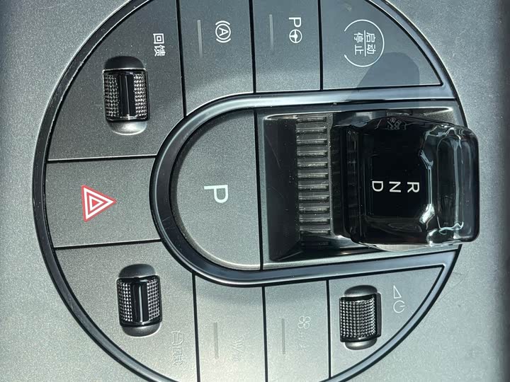 Фото 8 - BYD Seal