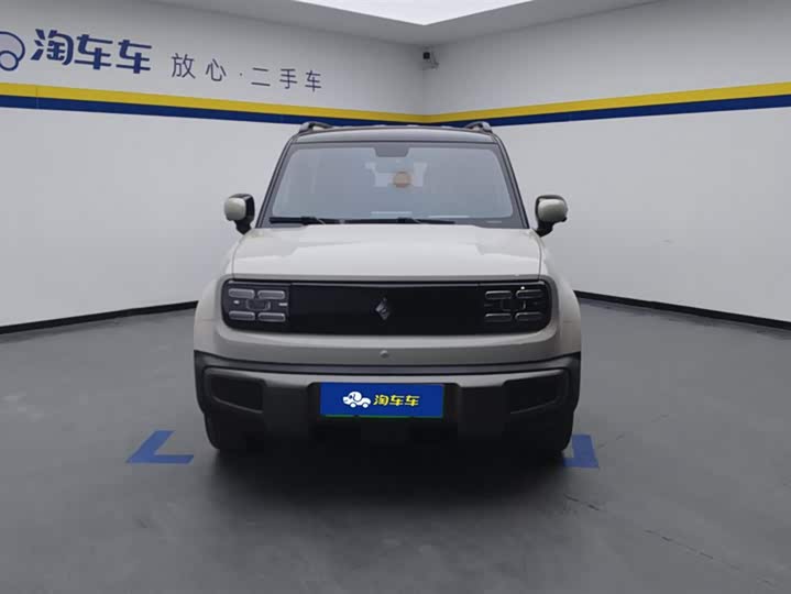 Фото 2 - Baojun Yep Plus