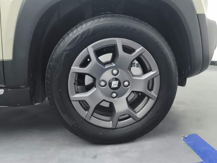 Фото 6 - Baojun Yep Plus