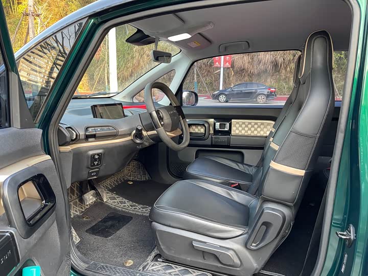 Photo 7 - Baojun KiWi EV