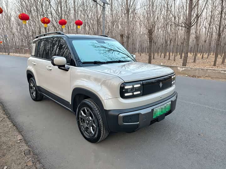 Фото 3 - Baojun Yep Plus
