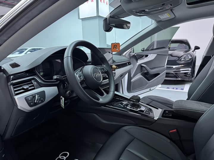 Фото 6 - Audi A5