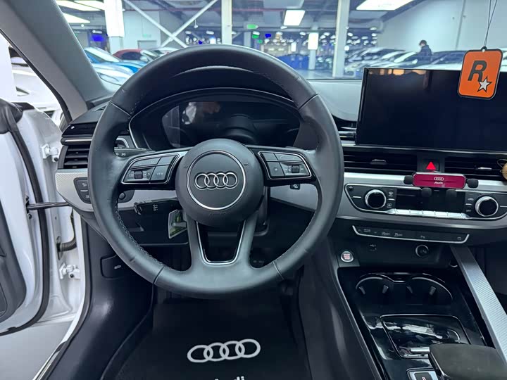 Фото 9 - Audi A5