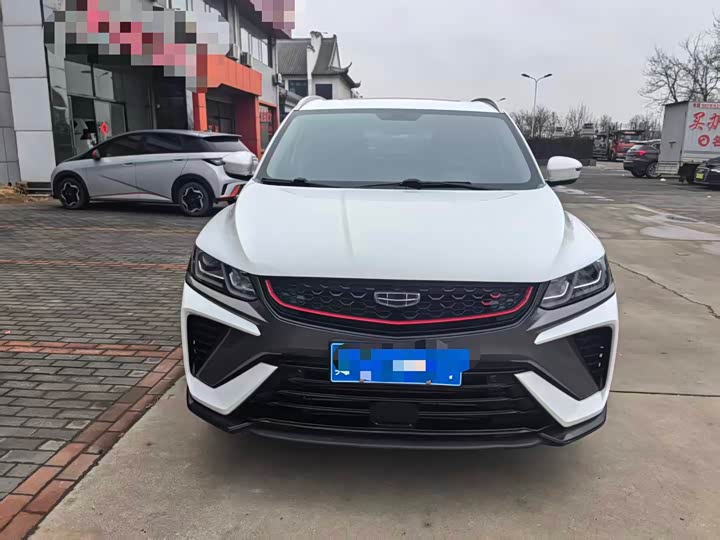 Фото 4 - Geely Coolray