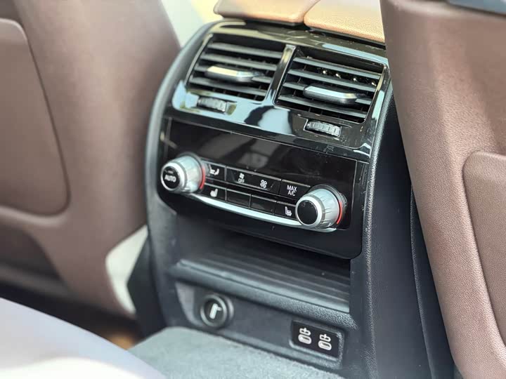 Фото 8 - BMW 5 Series