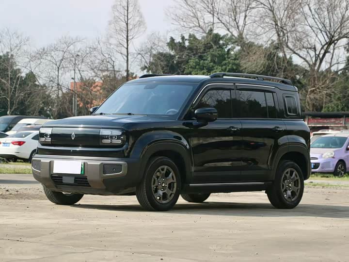 Фото 1 - Baojun Yep Plus