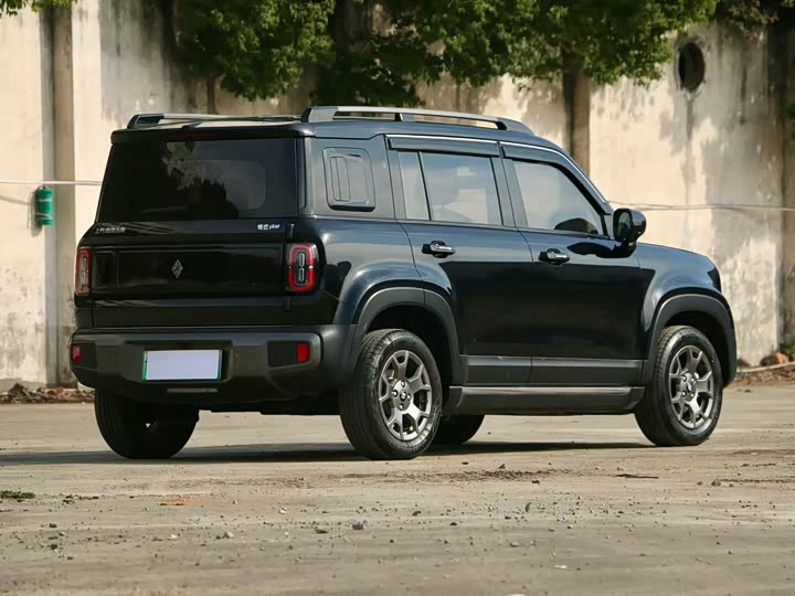 Фото 4 - Baojun Yep Plus