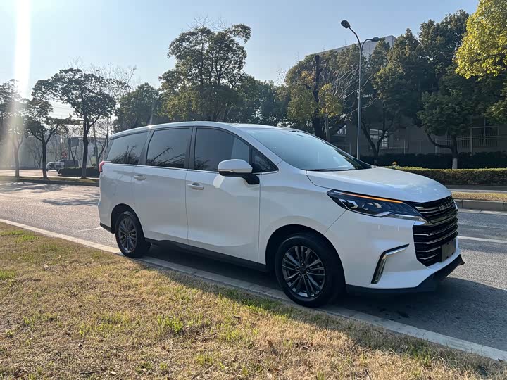 Фото 3 - Maxus G50