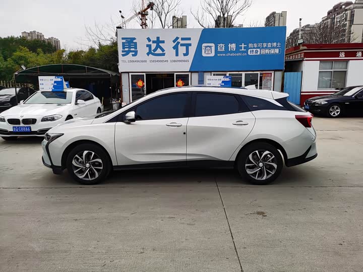 Фото 4 - Buick Velite 6