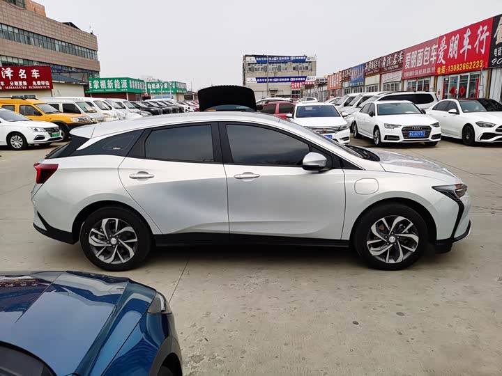 Фото 5 - Buick Velite 6