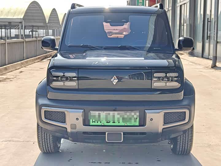 Photo 2 - Baojun Yep