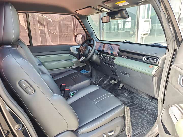 Photo 9 - Baojun Yep