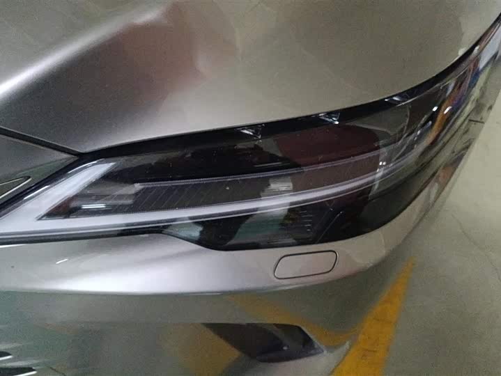 Фото 5 - Lexus RX