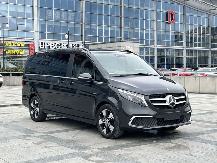 Mercedes-Benz V-Class 2022 2022款 V 260 尊贵版