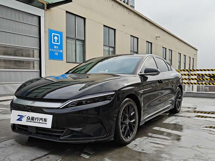 Фото 1 - BYD Han