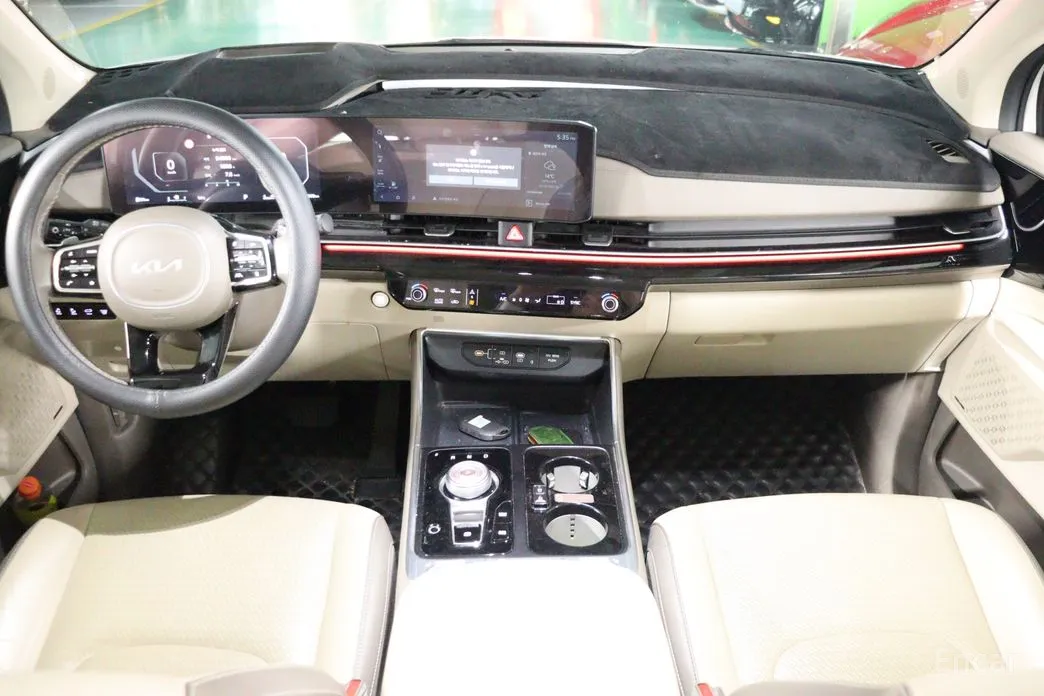 Фото 5 - Kia Carnival