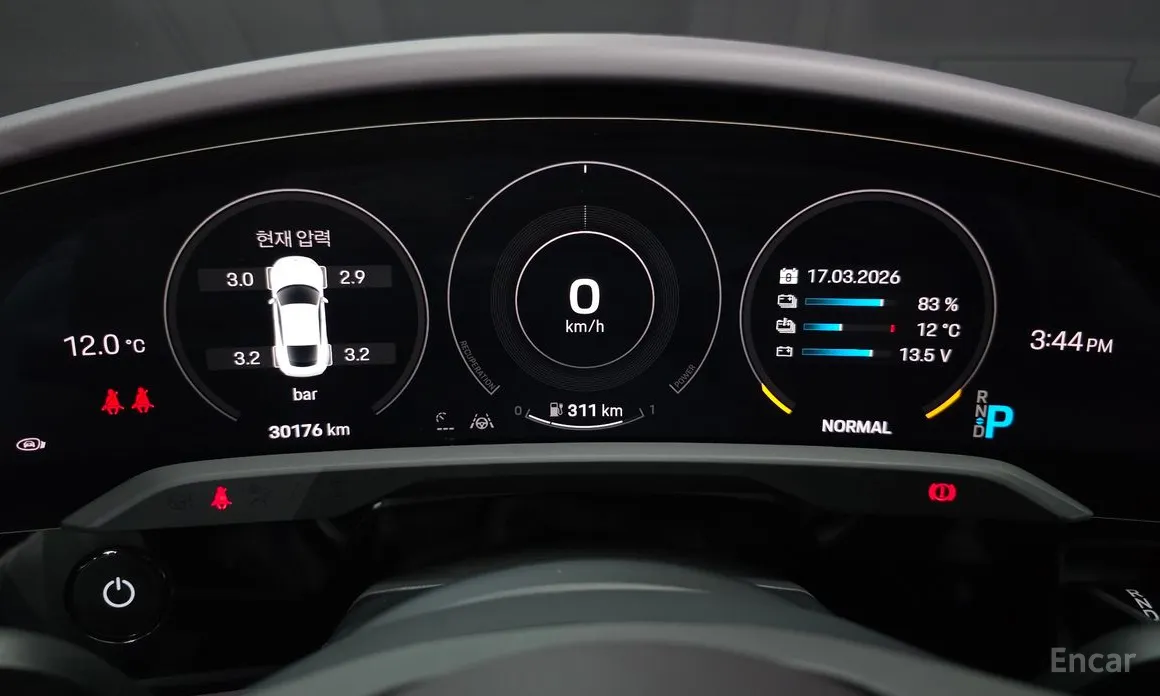 Фото 8 - Porsche Taycan