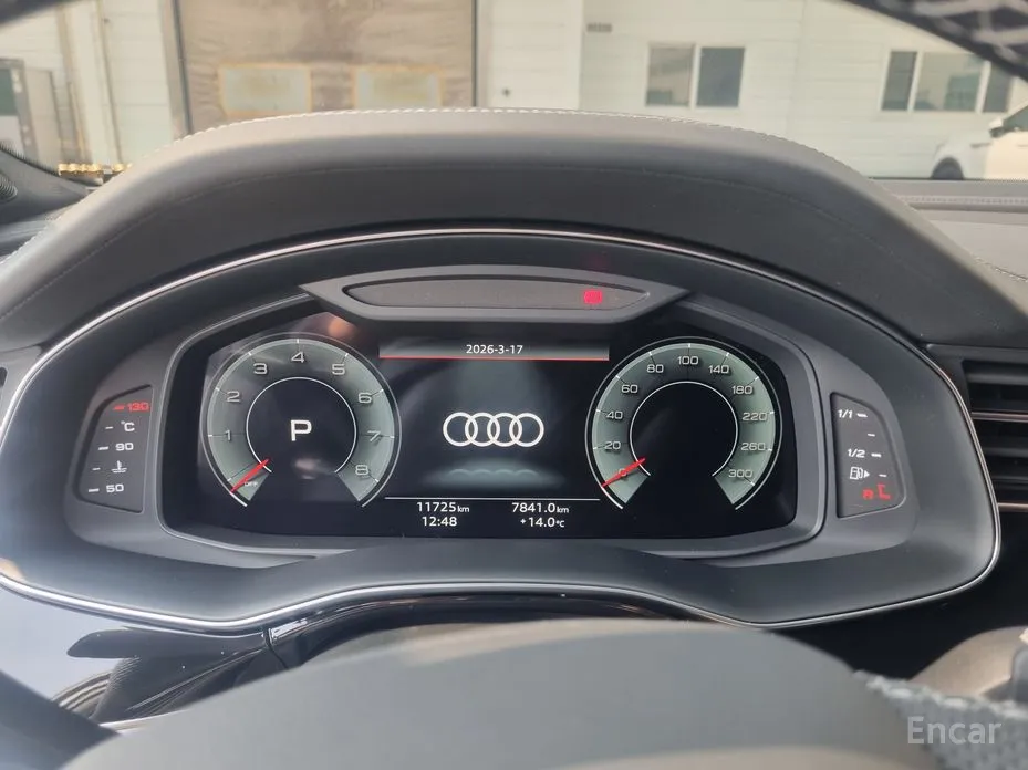 Фото 9 - Audi Q7