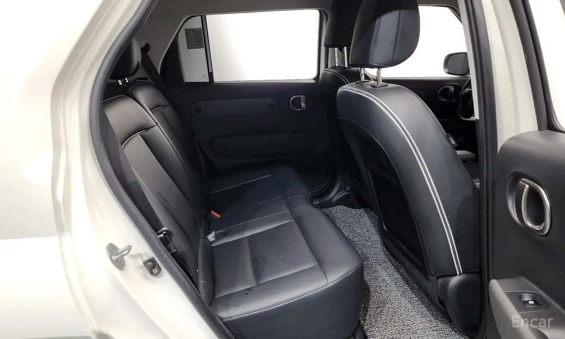 Фото 12 - Hyundai Casper