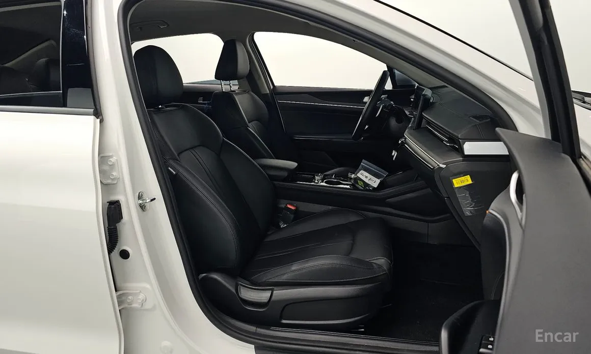 Фото 10 - Kia K5