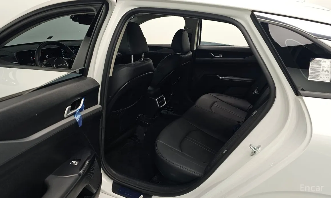 Фото 12 - Kia K5