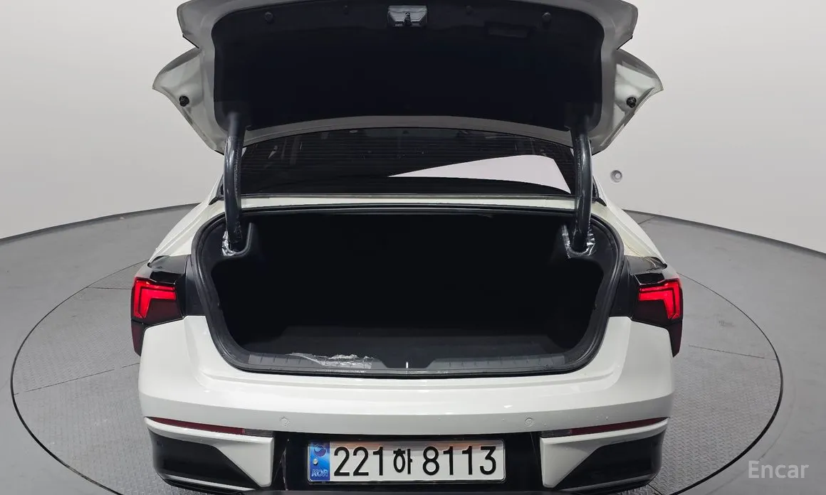 Фото 20 - Kia K5