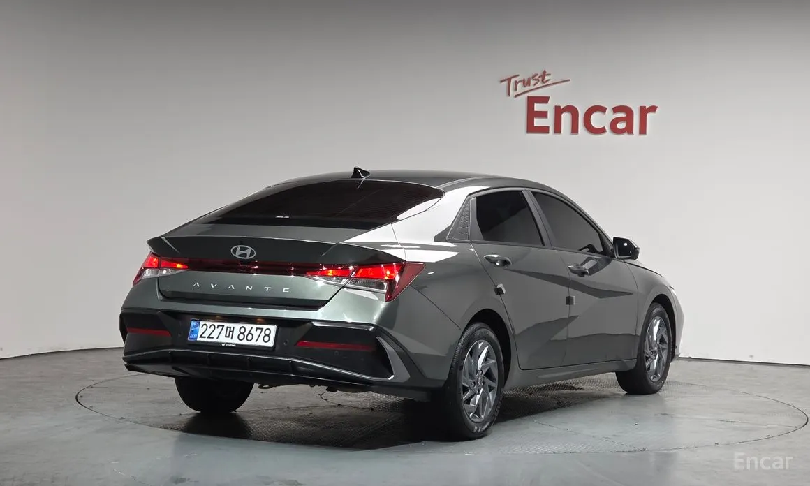 Hyundai Avante 2023 1.6