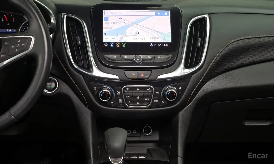 Фото 14 - Chevrolet Equinox