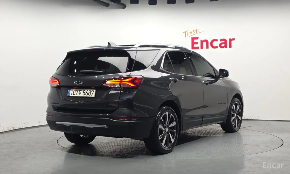 Фото 2 - Chevrolet Equinox