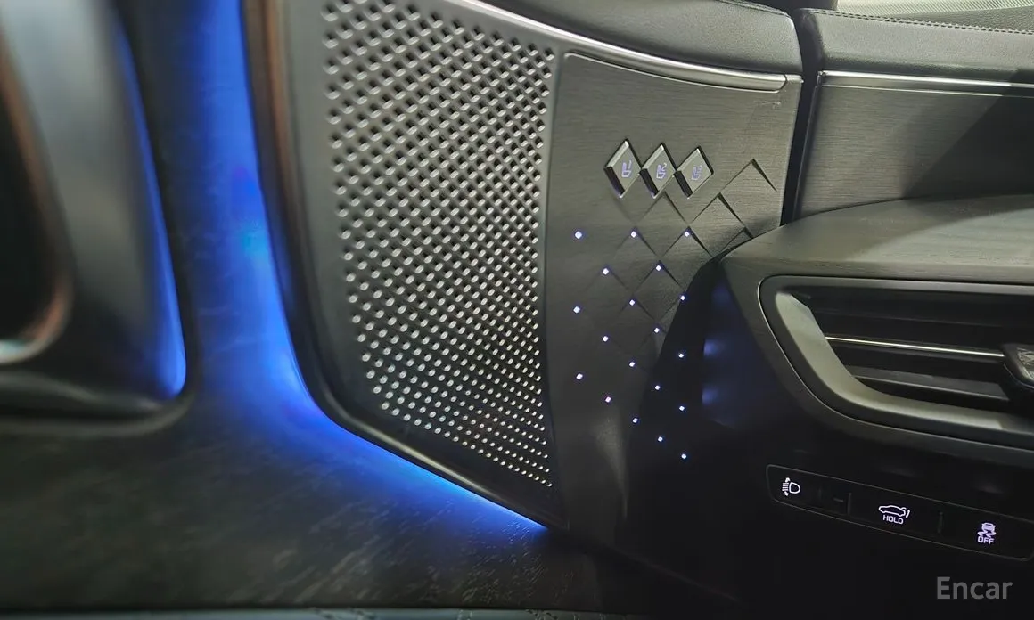 Фото 15 - Kia K8