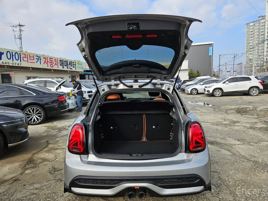 Фото 7 - Mini Cooper