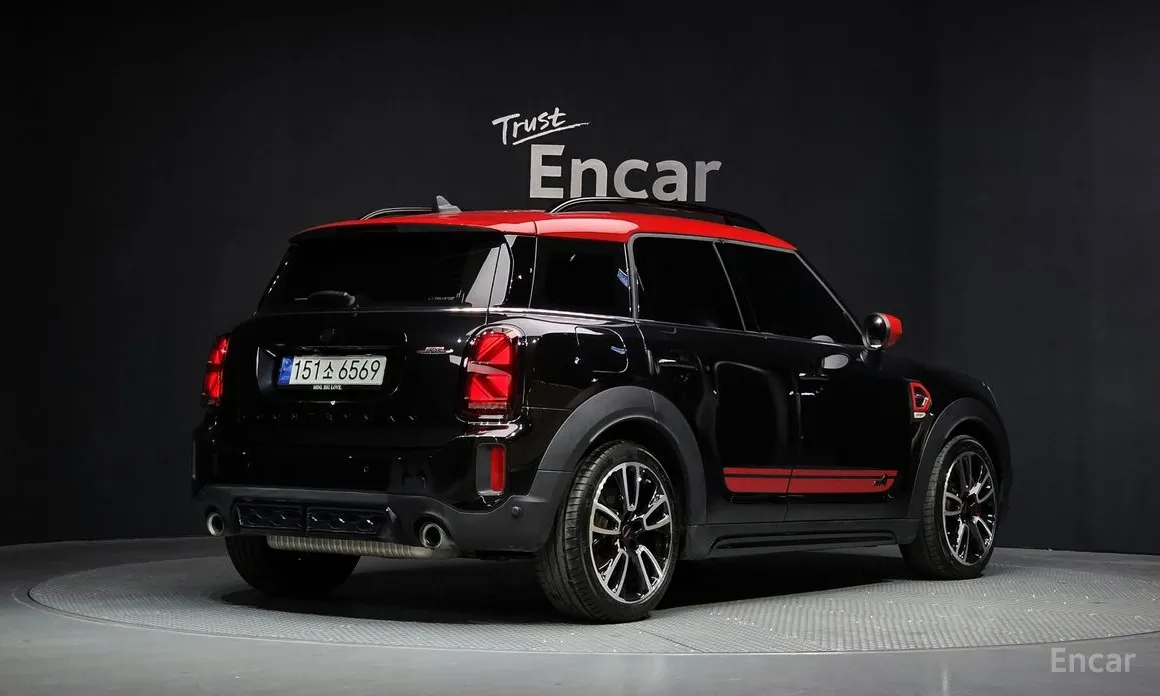 Фото 2 - Mini Countryman