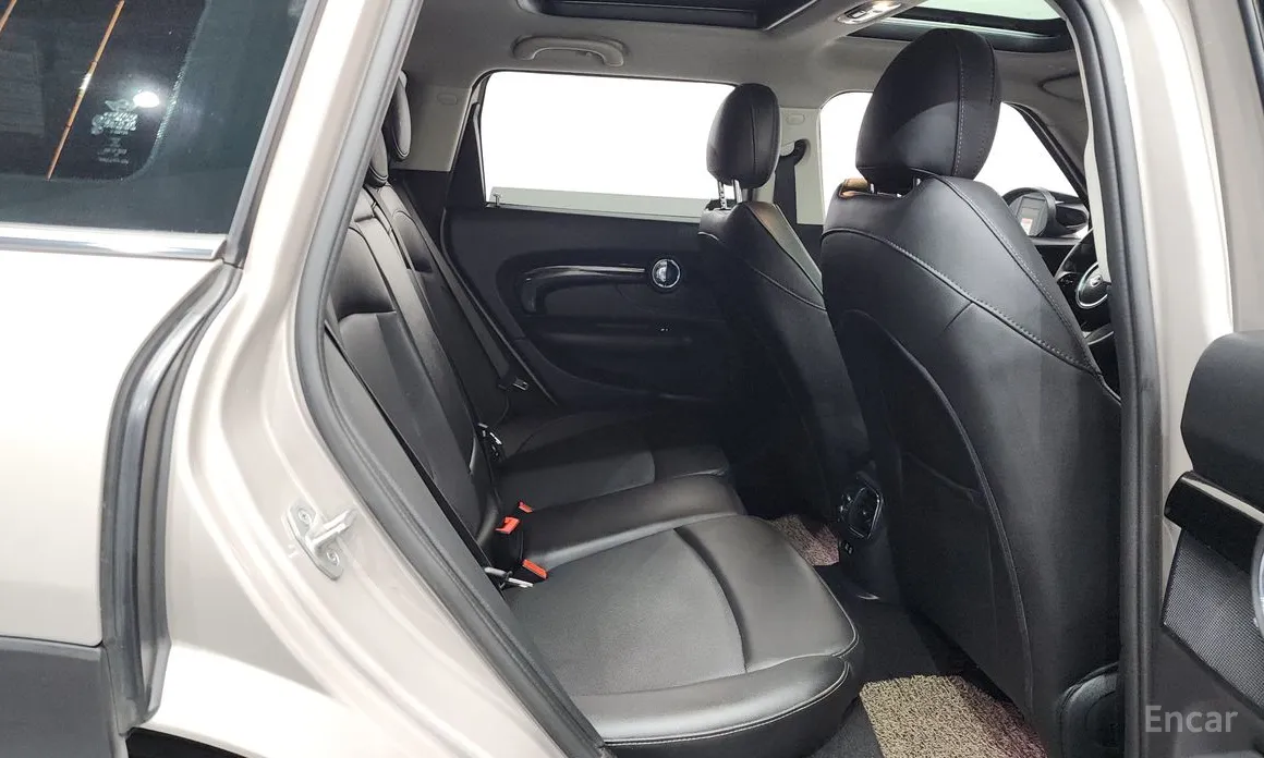 Фото 12 - Mini Clubman